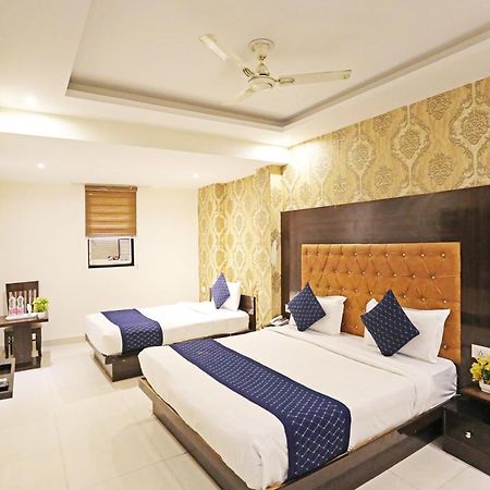 Hotel Iconic Near Delhi Igi International Airport New Delhi Exterior foto
